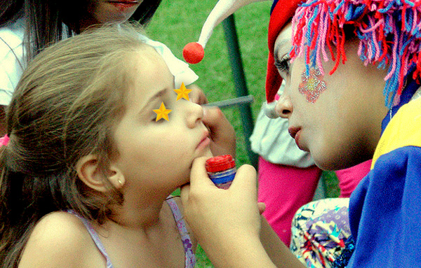 momento de pintacaras en madrid con niño